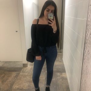 Meet your Posher, Nadia
